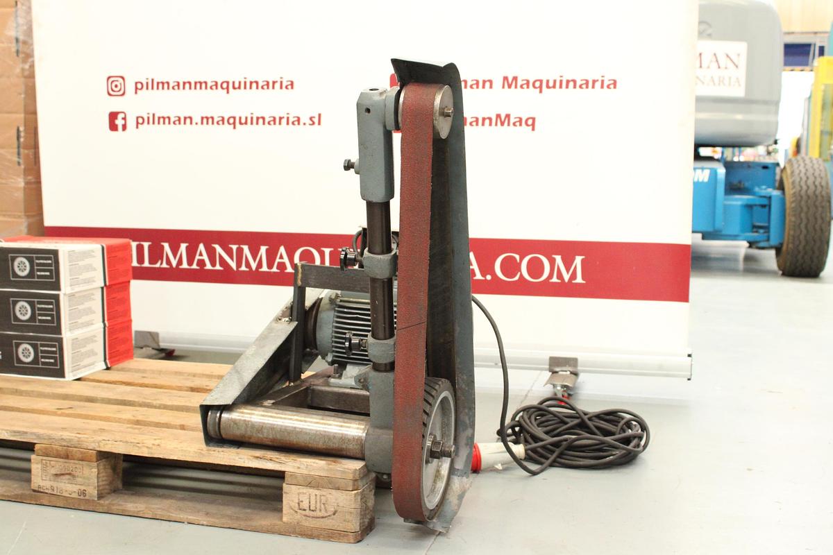 Usado Lijadora de Banda para Banco