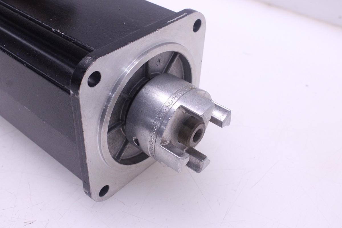 Usado Servomotor Indramat MKD071B-061-KG1-KN