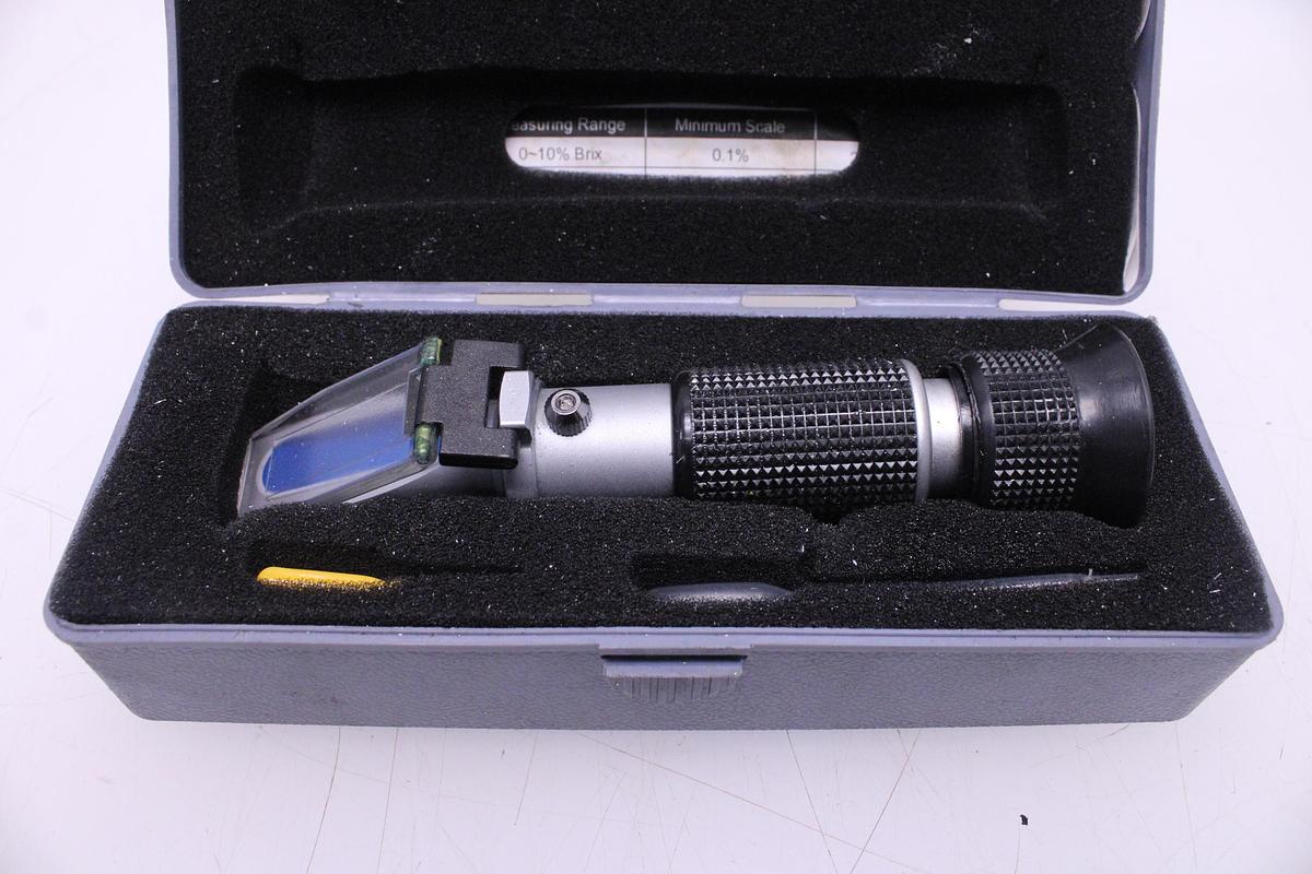 Usado Kit Refractómetros 0-32% Brix ATC - 2 Unidades