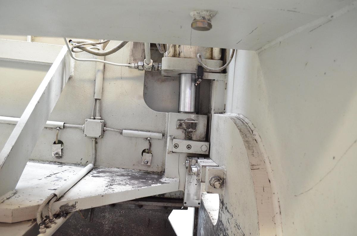 Usado Cizalla hidráulica Casanova VC-26 3100x20mm