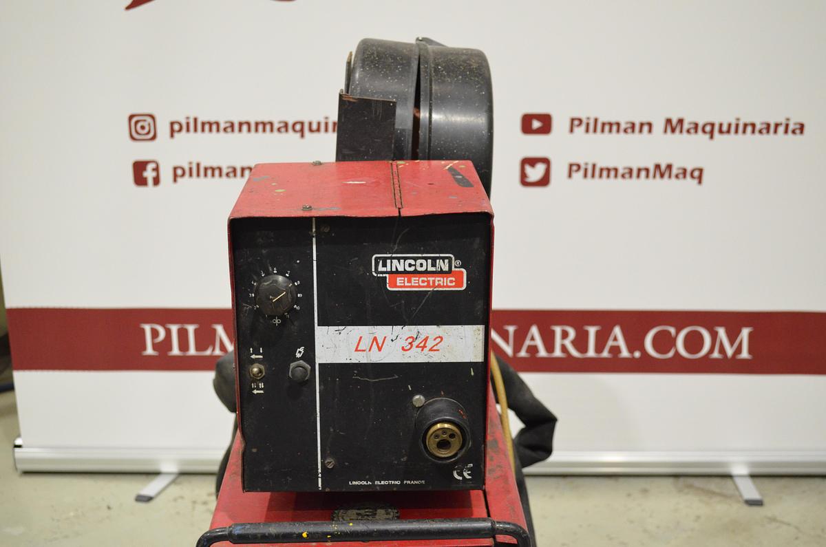 Usado Maquina soldar Lincoln CV 350T con devanadera LN 324 8m
