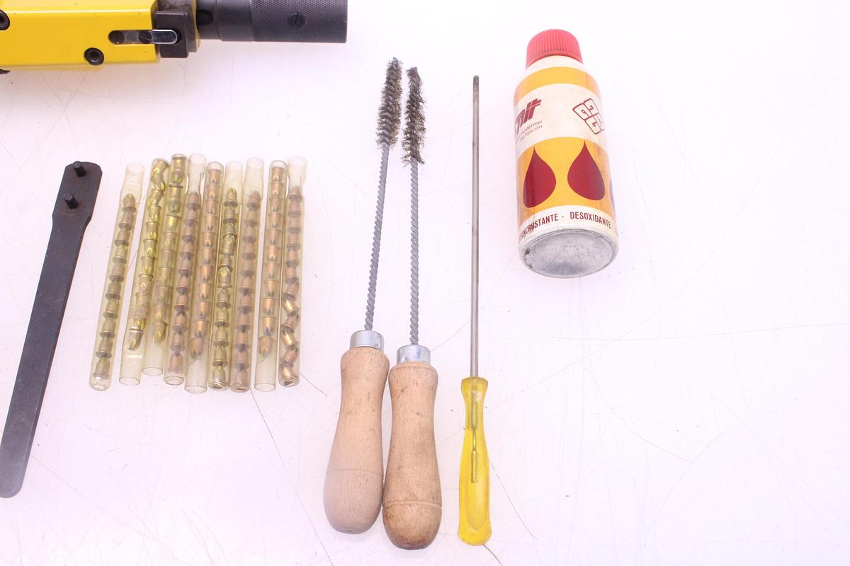 Usado Pistola Clavos DESA CLAFIX-4