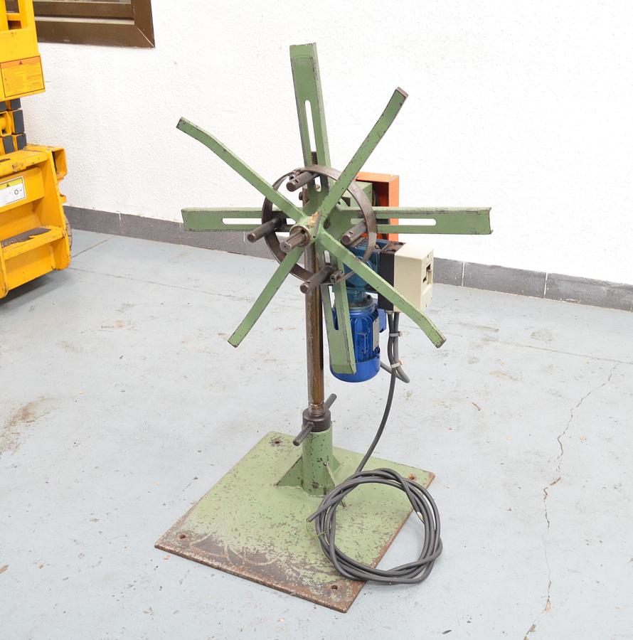 Usado Devanadora motorizada con motorreductor Marelli