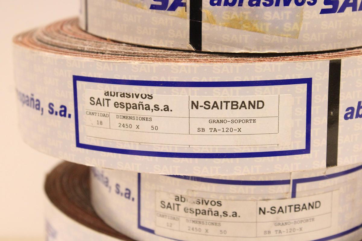 Usado Lote Abrasivos SAIT N-SAITBAND 2450x100 mm - 9 Paquetes