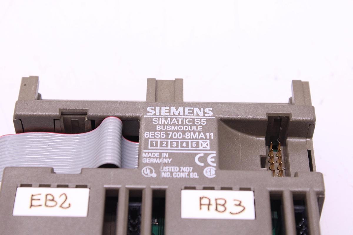 Usado Modulo Entrada/Salida Digital SIEMENS 6ES5421-8MA12 + SIEMENS 6ES5421-8MA11
