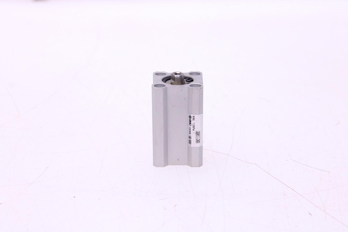 Usado Cilindro Neumatico SMC CQ2B16-30D - 2 Unidades