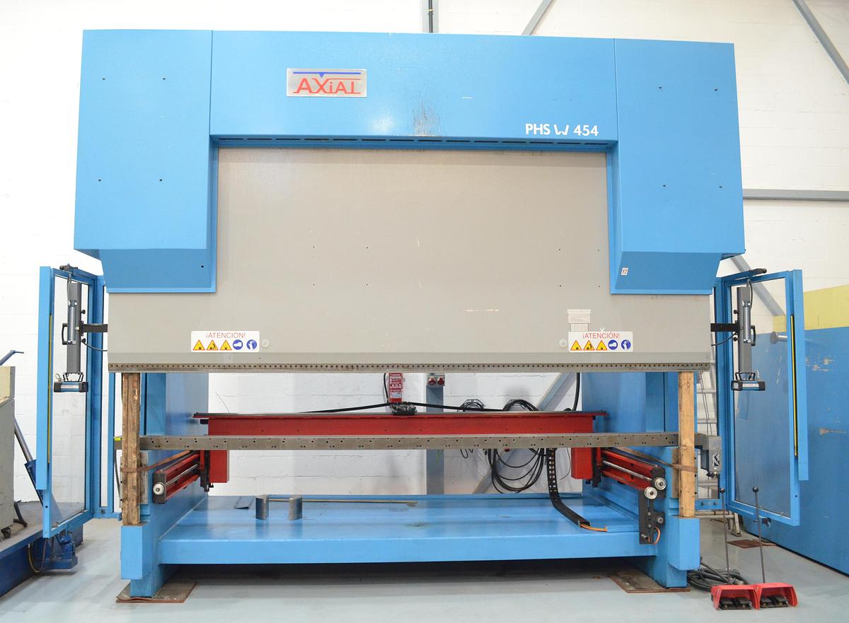 Usado Plegadora cnc AXIAL PHSW-454 de 4100x450tn + Cybelec ModEva 10 + Amarres WILA