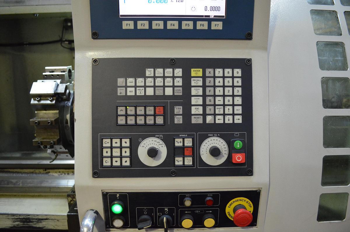 Usado Torno Travis TR-2 2006 cnc FAGOR 8055 T