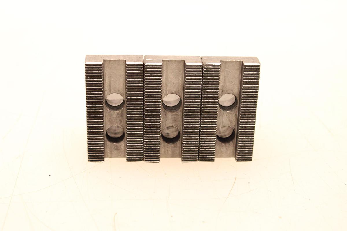 Usado Lote de Juegos de 3 Garras Para Torno