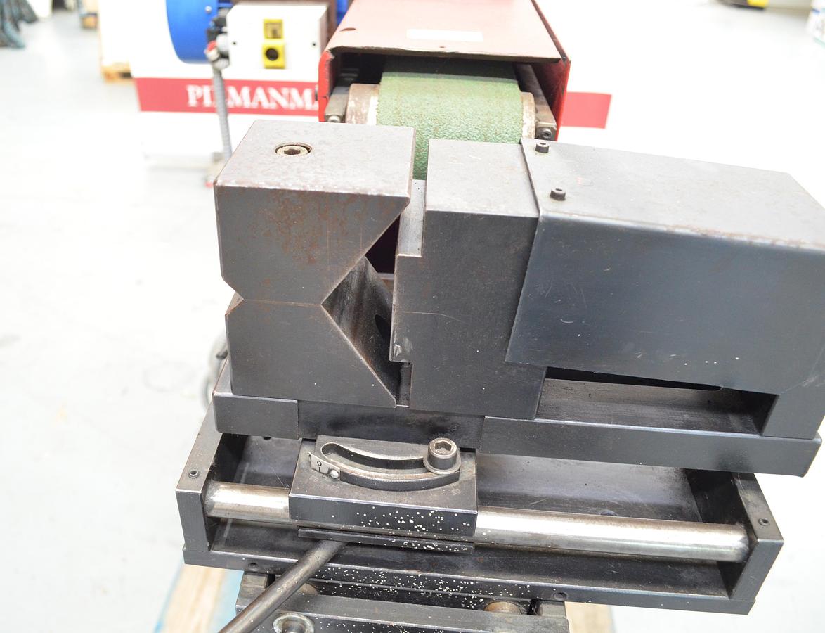 Usado Entalladora tubos SPADI TN220