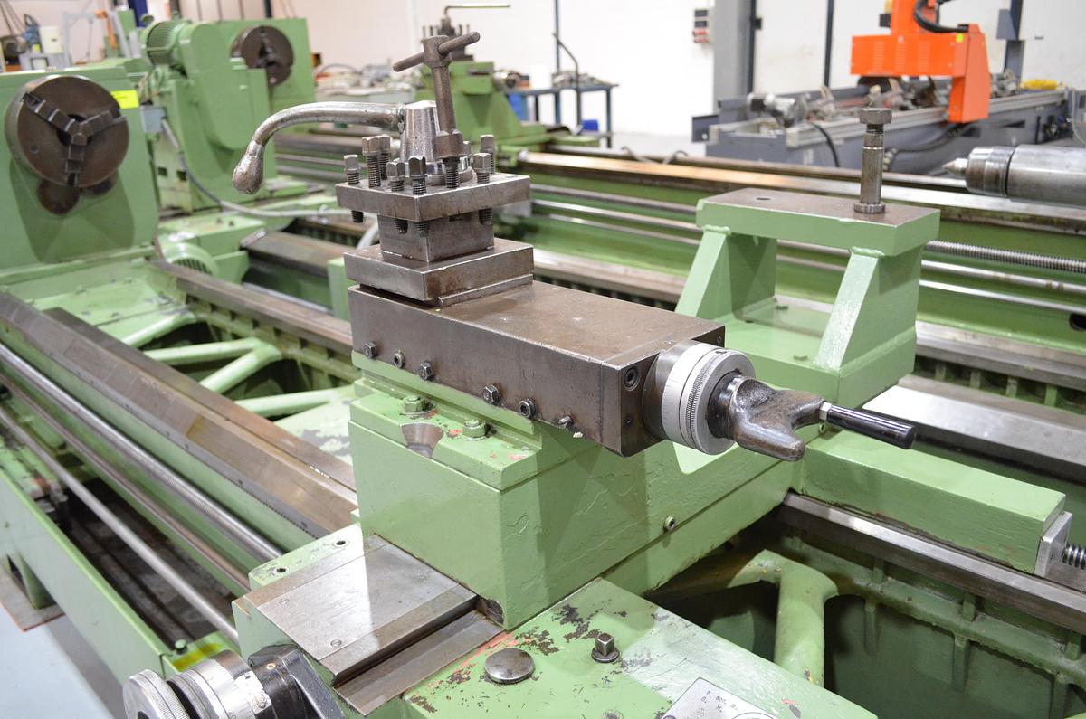 Usado Torno Geminis GE 870 4.000mm e.p