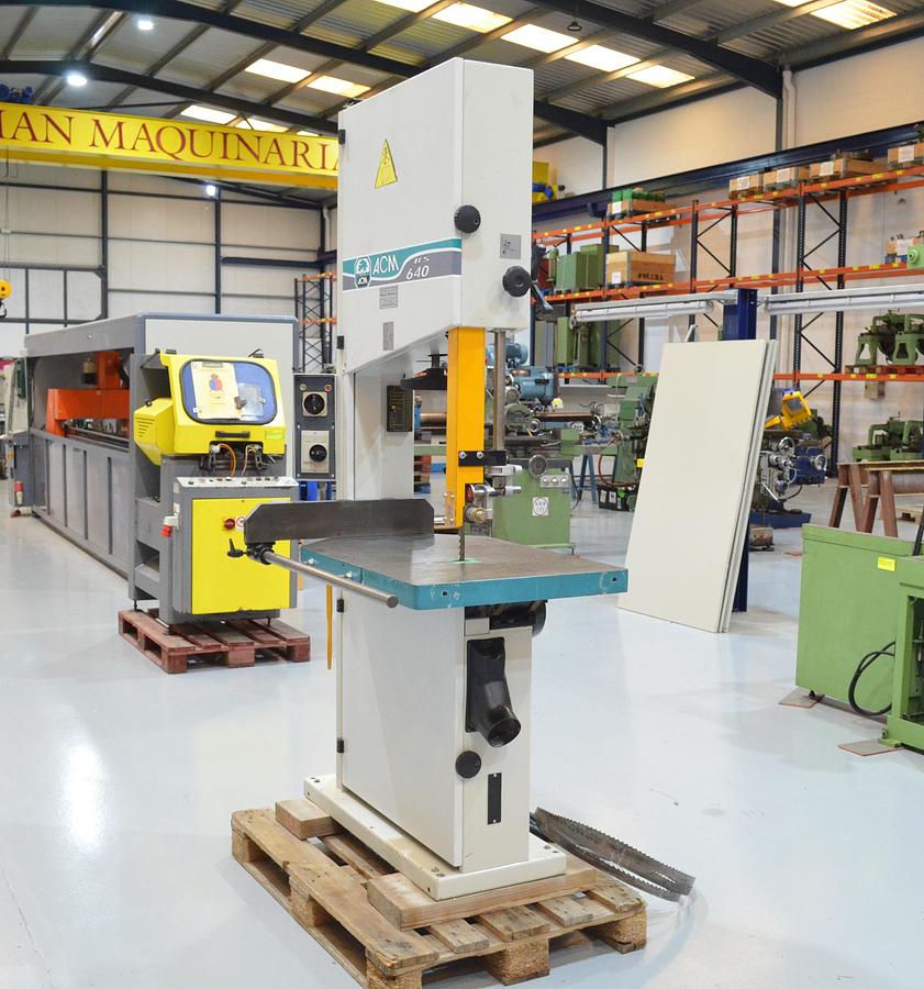 Usado Sierra cinta vertical ACM BS 640