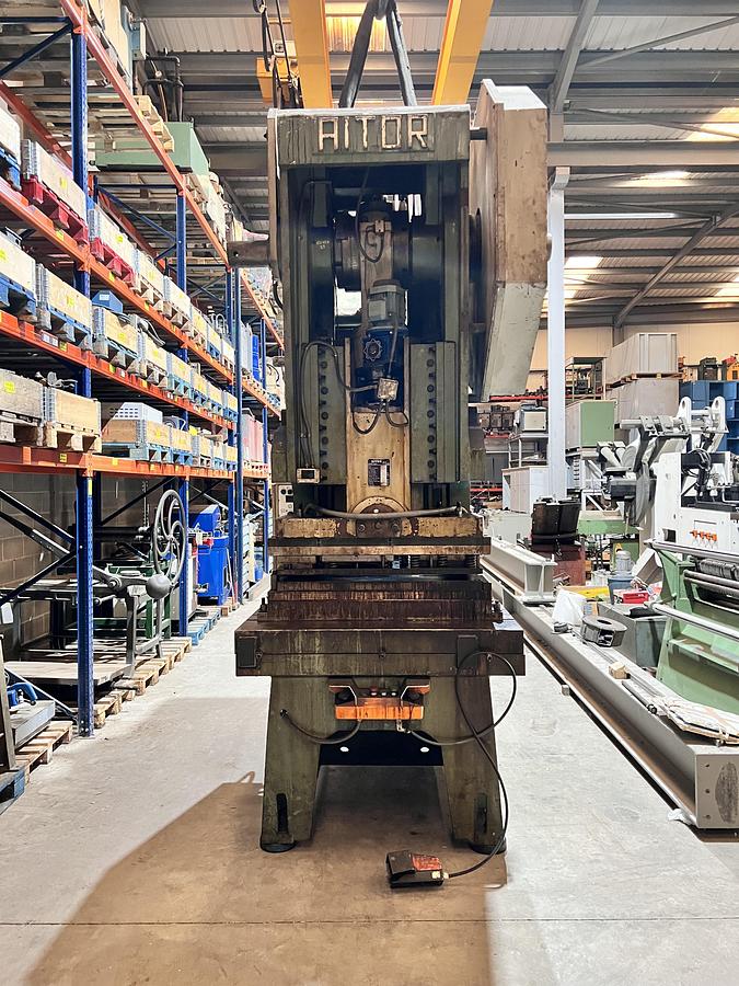 Usado Prensa excentrica AITOR ARMM-EF de 160tn Embrague Neumático