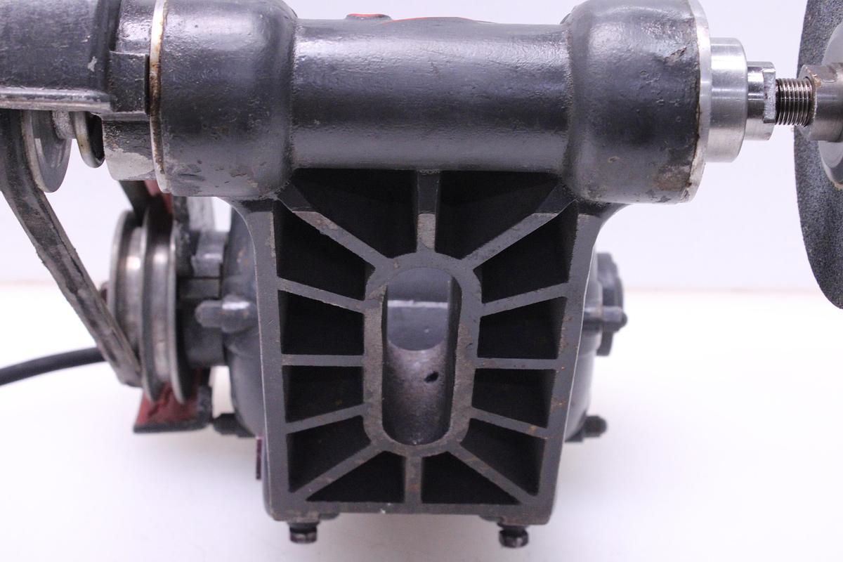 Usado Rectificadora Muela sobre Torno FORMIS