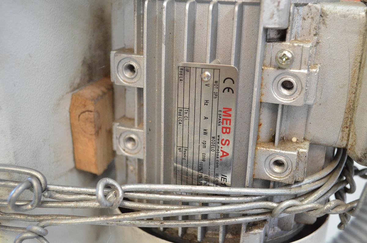 Usado Devanadora de fleje Segura Llunell DVM-2 VV PE