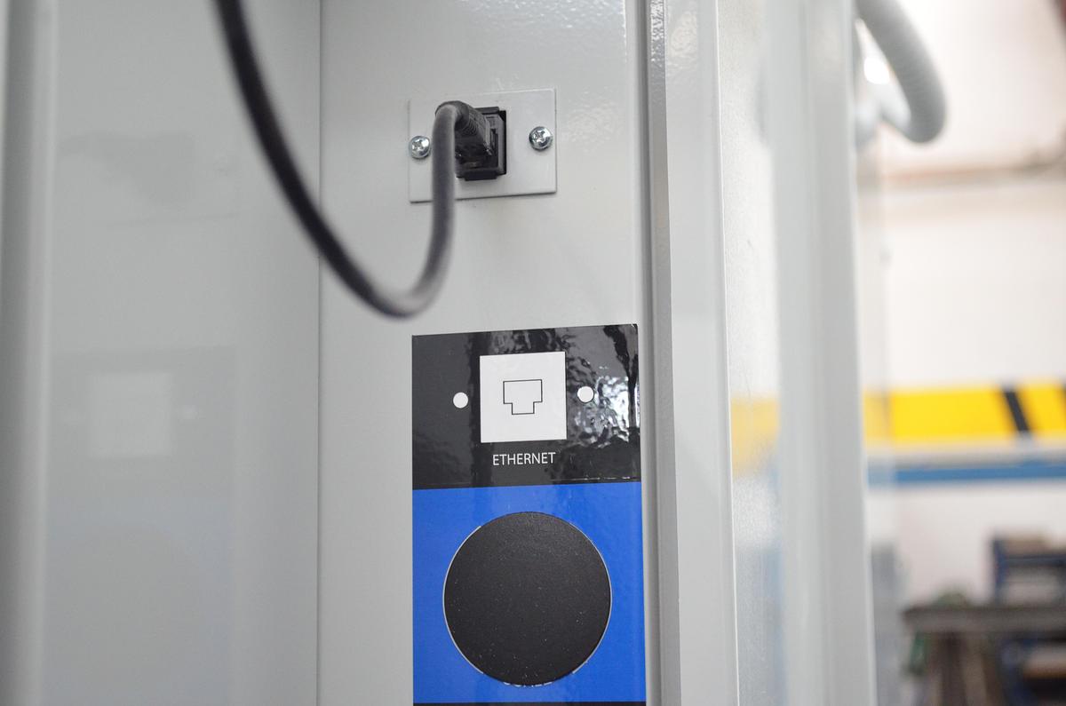 Usado Centro mecanizado Haas TM-2P año 2020