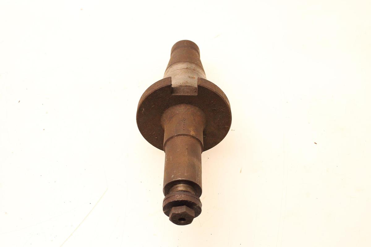 Usado Lote Portafresas y Mandrinos Cono ISO 50 -