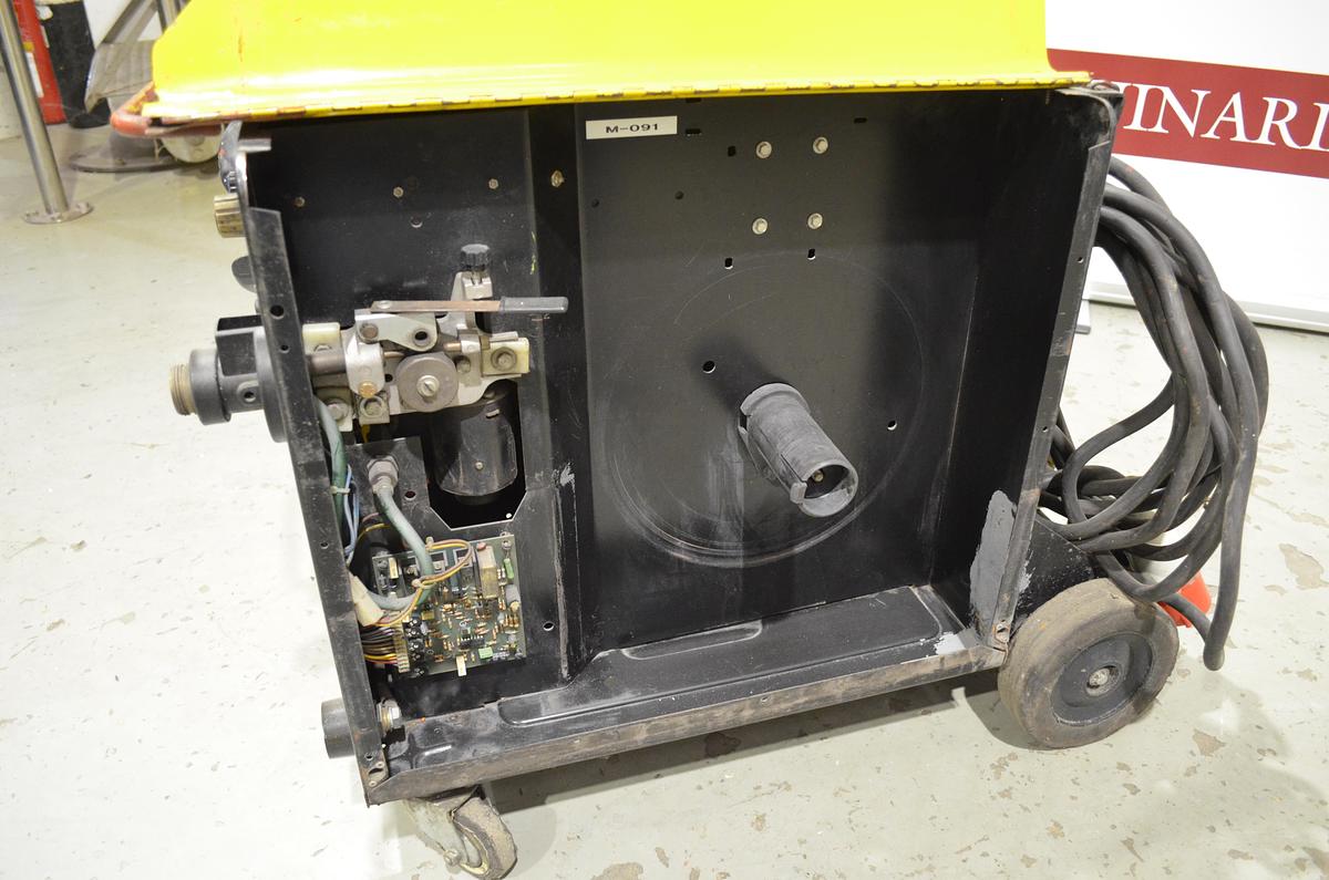 Usado Maquina solda hilo CEA Eurofil 250