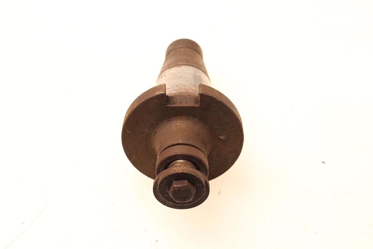 Usado Lote Portafresas y Mandrinos Cono ISO 50 -