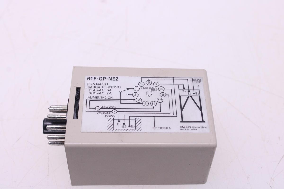 Usado Regulador de Nivel OMRON 61F-GP-NE2