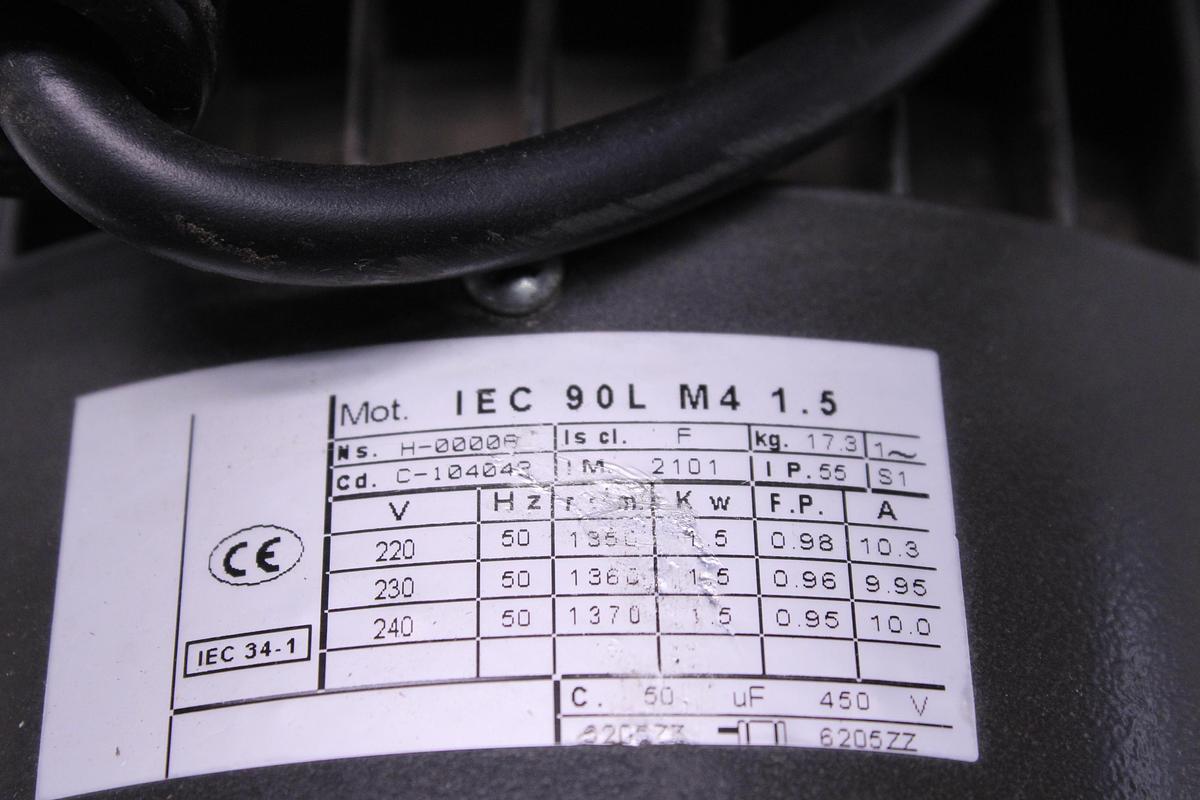 Usado Motorreductor IEC 90L M4 1.5 Kw