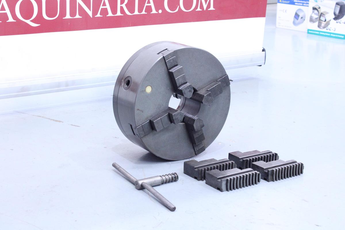 Usado Plato para Torno 4 Garras 310 mm