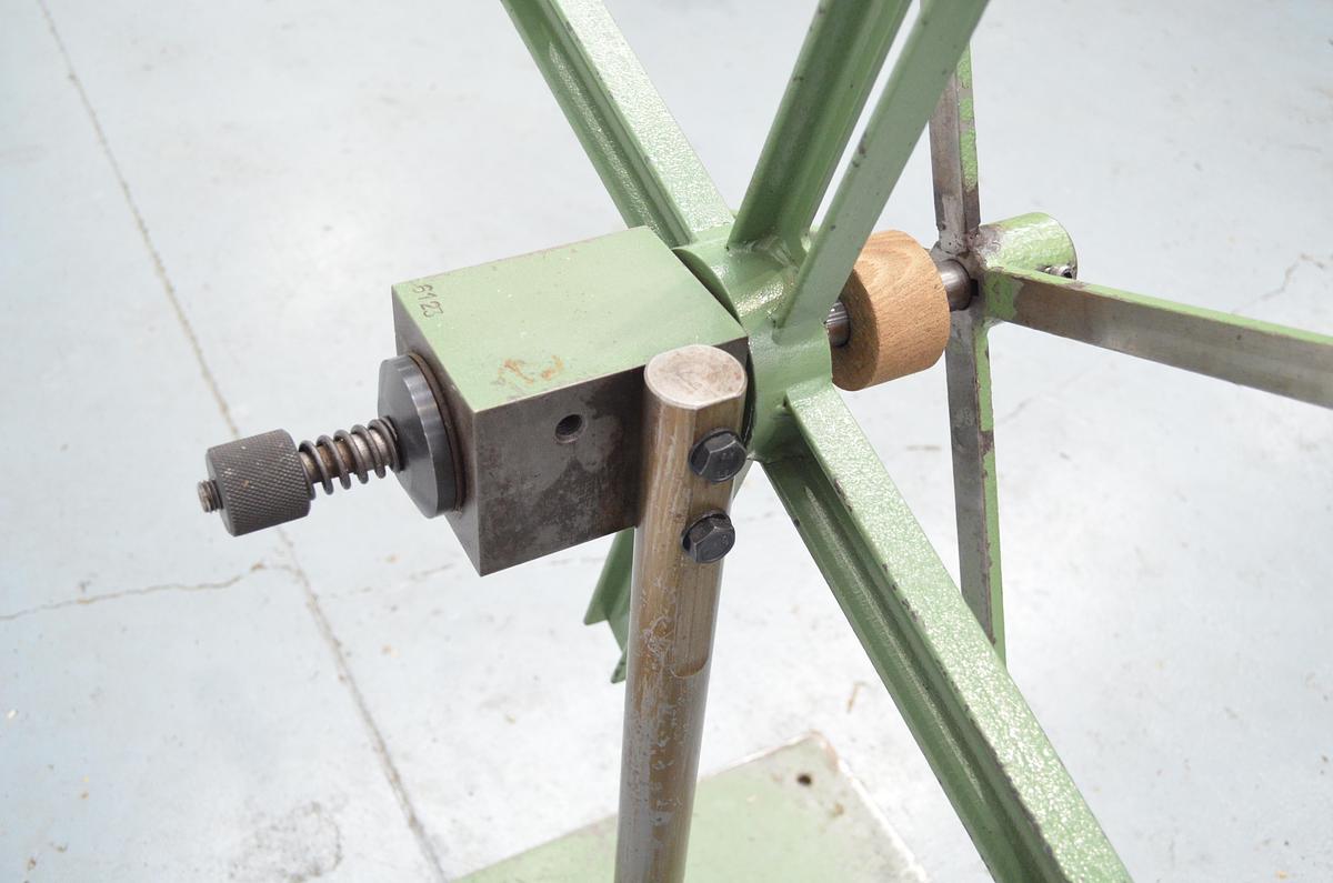 Usado Devanadora manual 700mm 6123