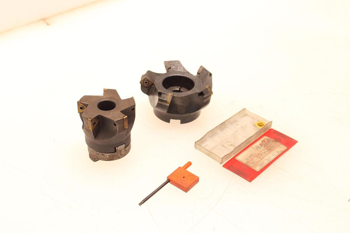 Usado Lote de 2 Fresas con plaquitas intercambiables