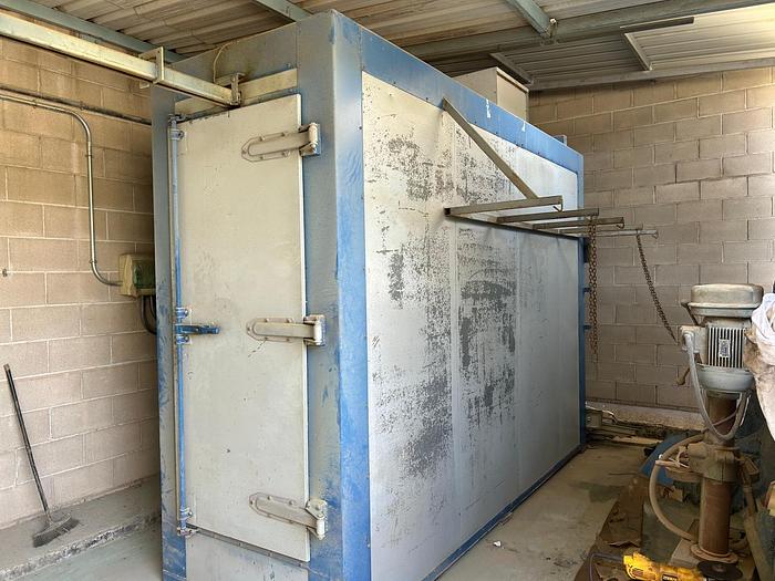 Usado Línea pintura en polvo con cabina y horno secado