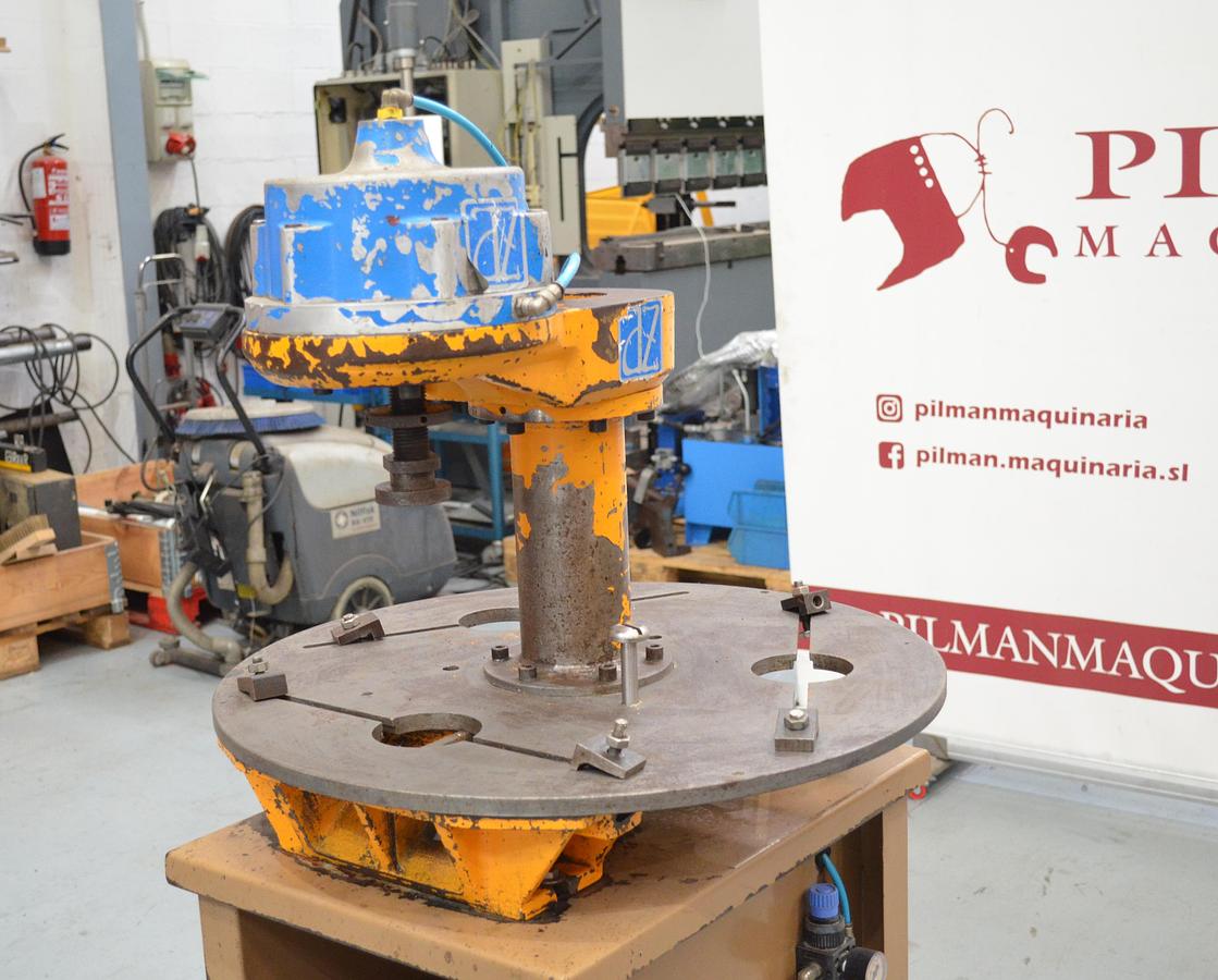 Usado Prensa neumática pulmon AZ PV-2000 S