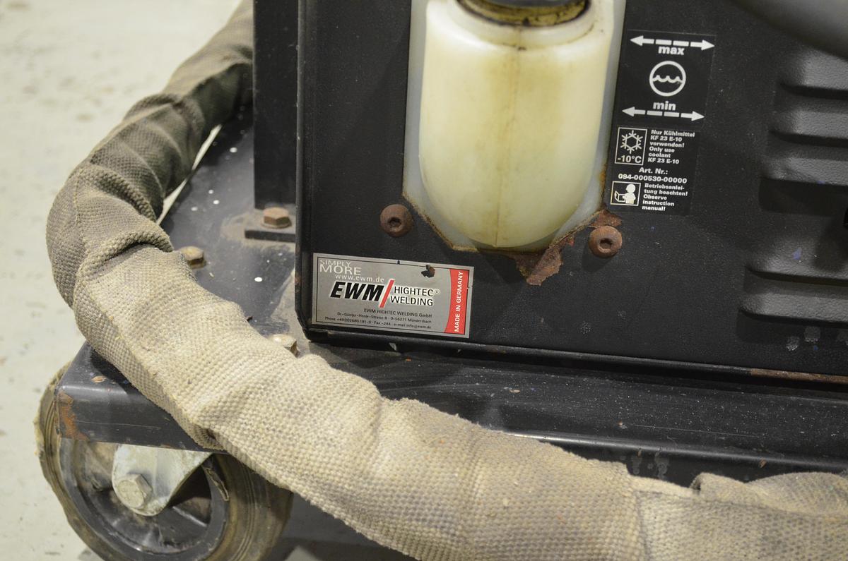Usado Maquina soldar mig pulsada Praxair - Ewm Phoenix 400 con devanadera Phoenix Drive 4L