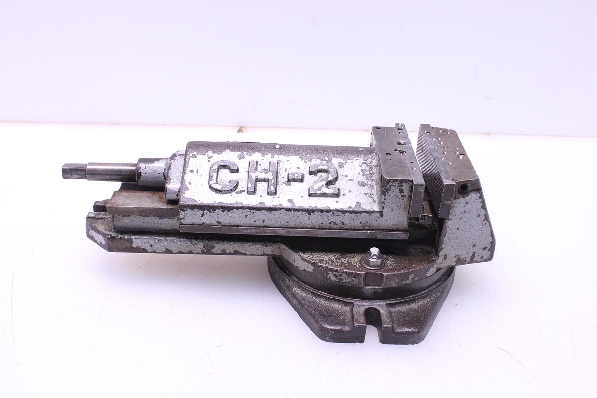 Usado Mordaza Crucelegui CH-2 142mm