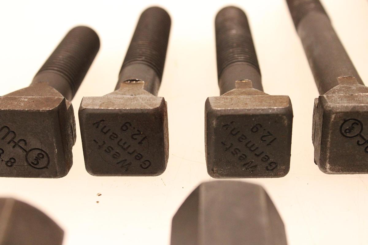 Usado Lote de Tensores de Ranura T AMF M20 - 13 Unidades