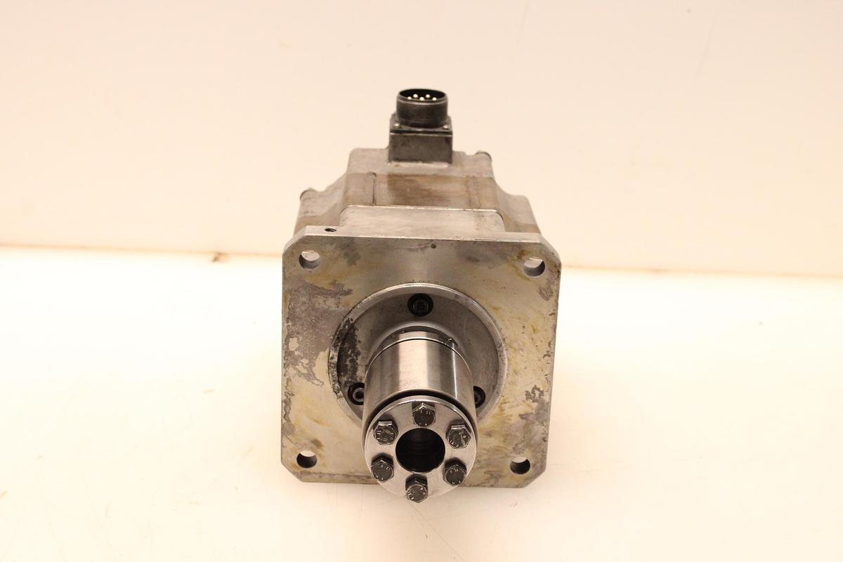 Usado Servomotor MITSUBISHI HA100NC-S