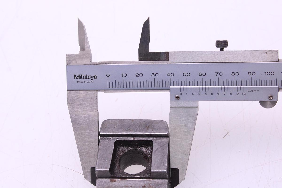 Usado Garras de Sujeción Ranura en T 18mm - 2 Unidades