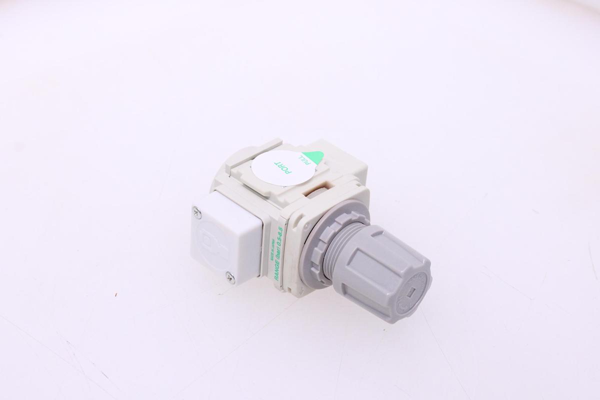 Usado Regulador Presion CKD R1100-8G-W-T