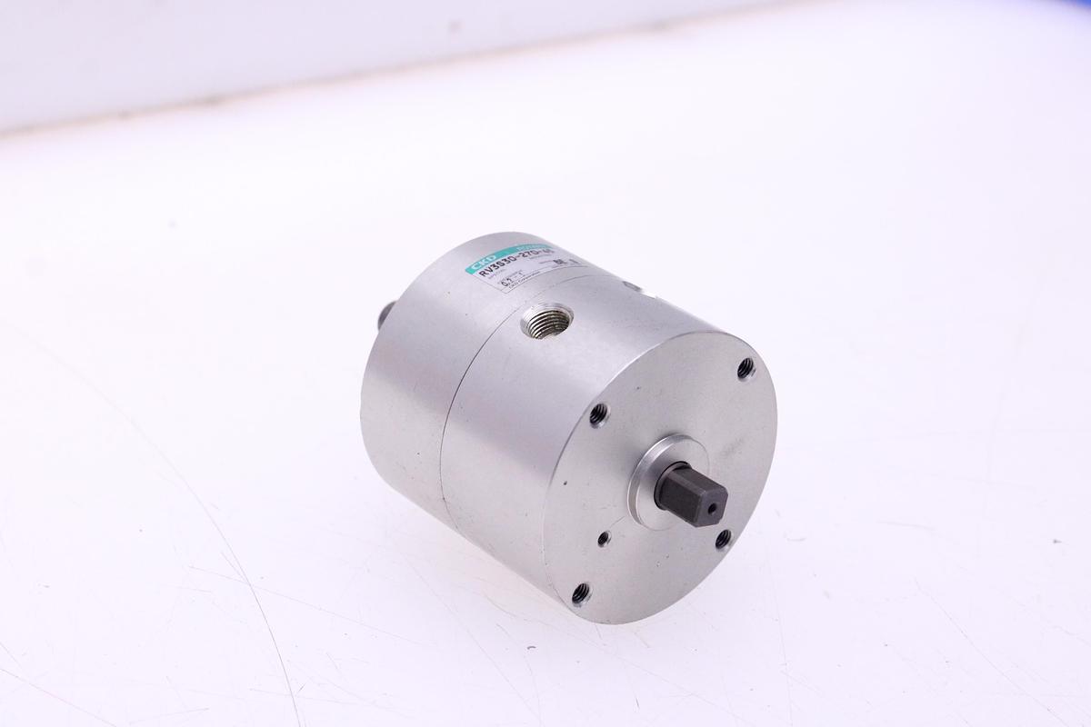 Usado Actuador Giratorio CKD RV3S30-270-45