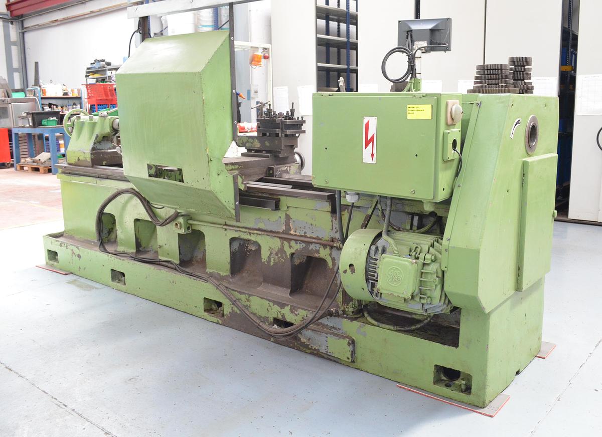 Usado Torno Geminis GE 650 2.000mm visualizador FAGOR