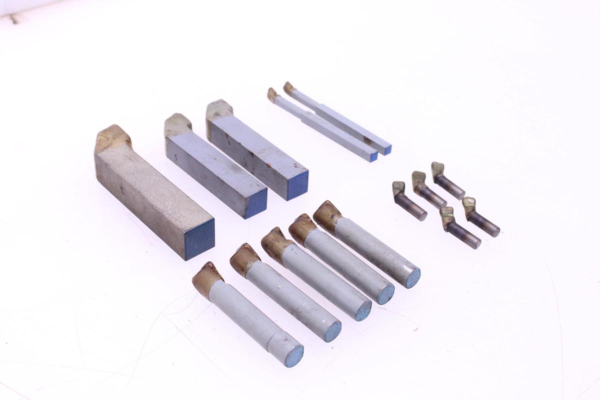 Usado Lote Cuchillas de Tornear Metal Duro - 15 Unidades