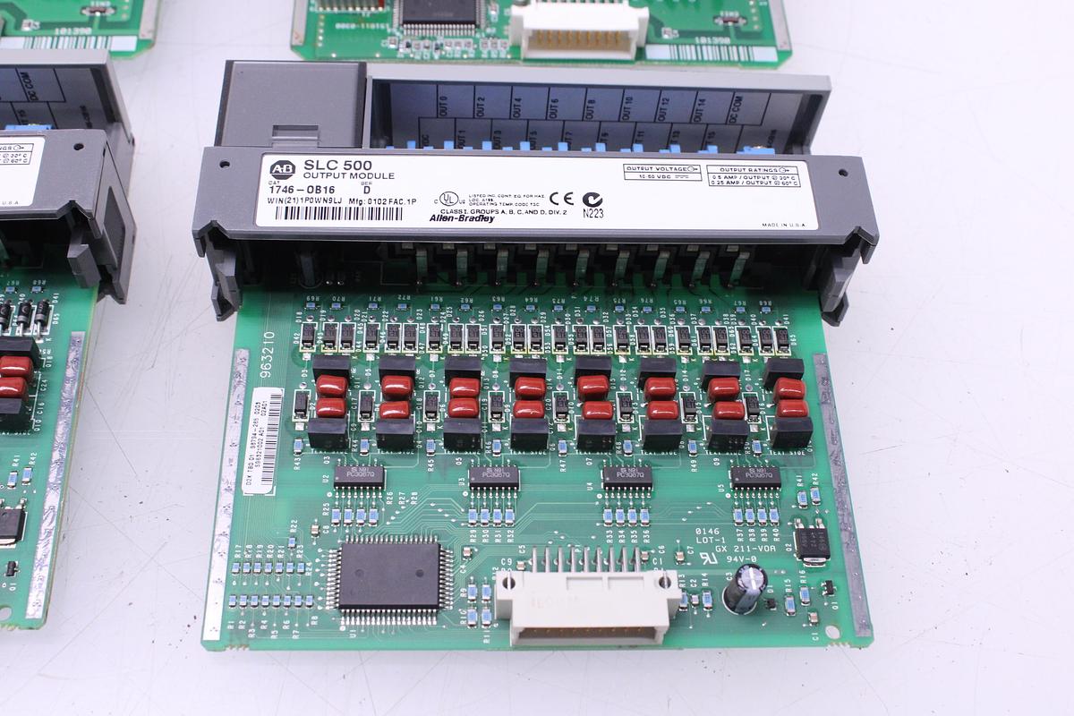 Usado Modulo Completo Allen-Bradley SLC 500