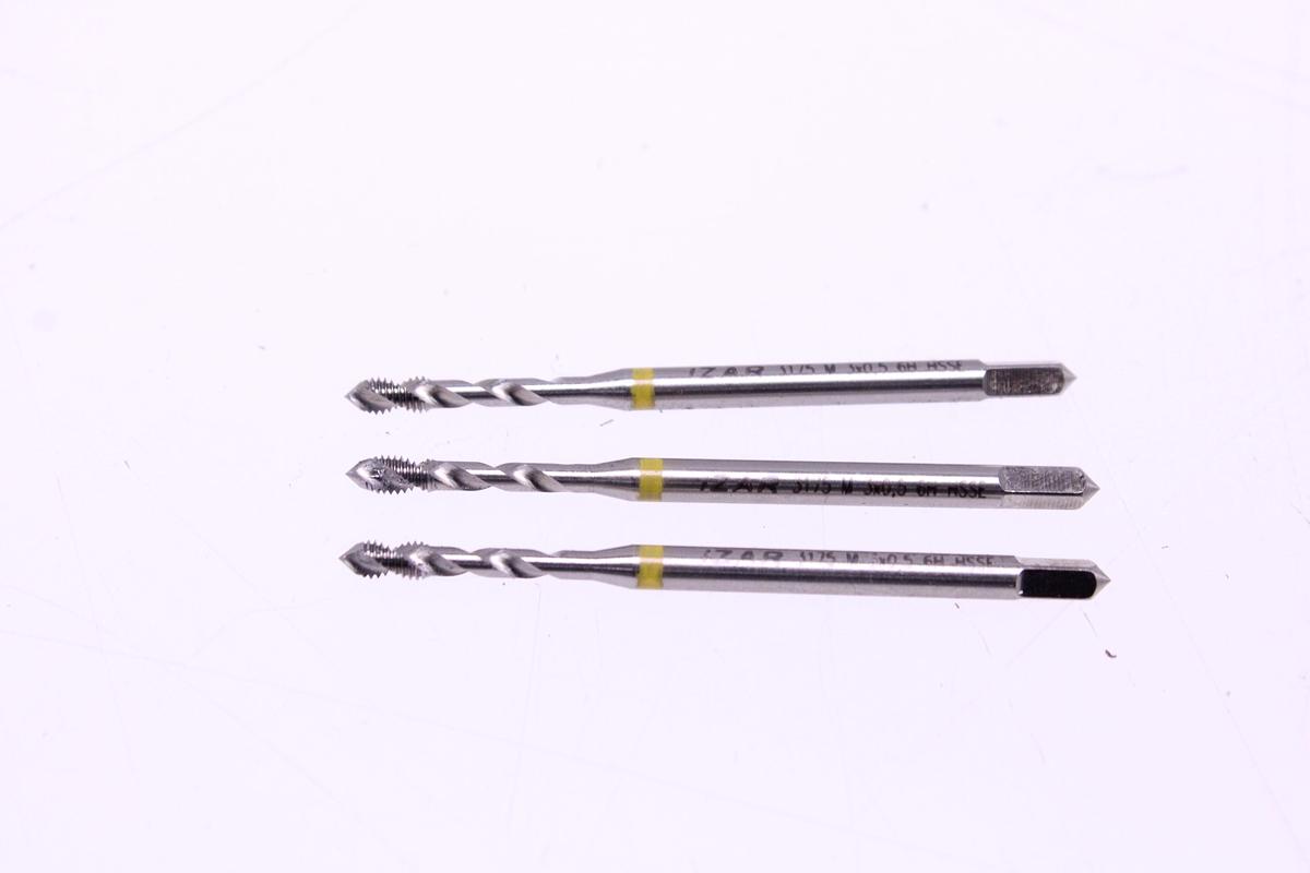 Usado Lote Machos de Roscar Izar M3x0,50 + M6x1,00 - 6 Unidades