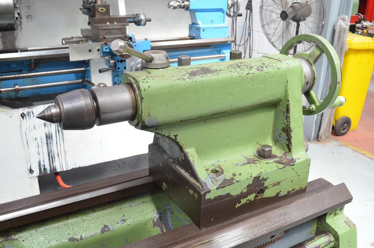 Usado Torno Geminis GE 650 2.000mm visualizador FAGOR
