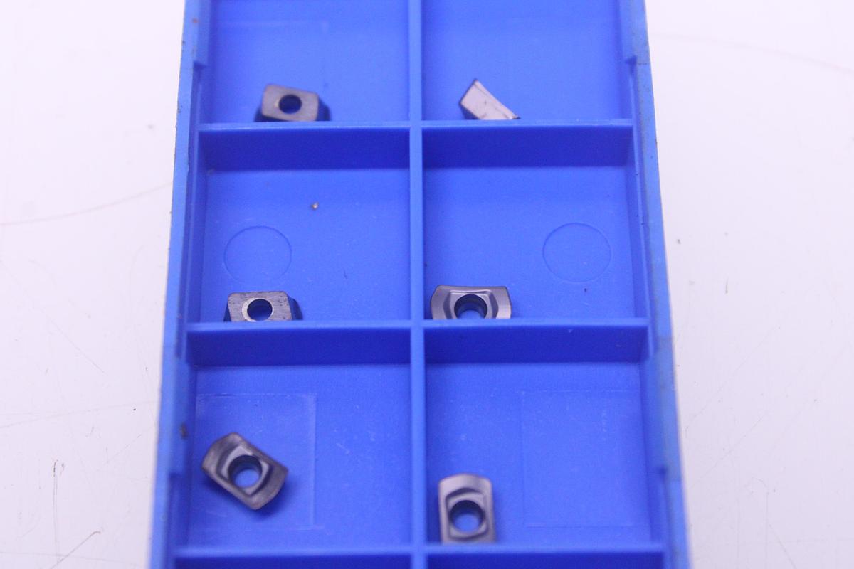 Usado Fresa y Plaquitas de Widia APMT0602