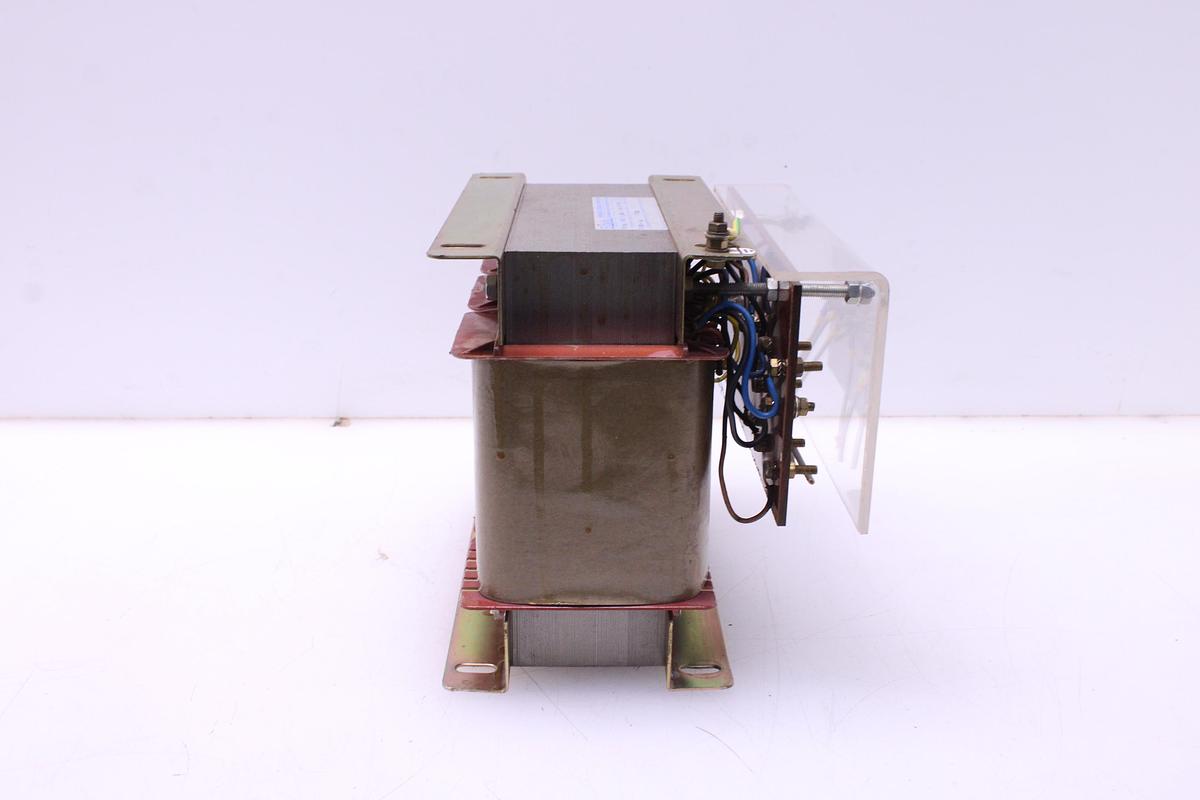 Usado Transformador Trifasico ELTEB 4000VA