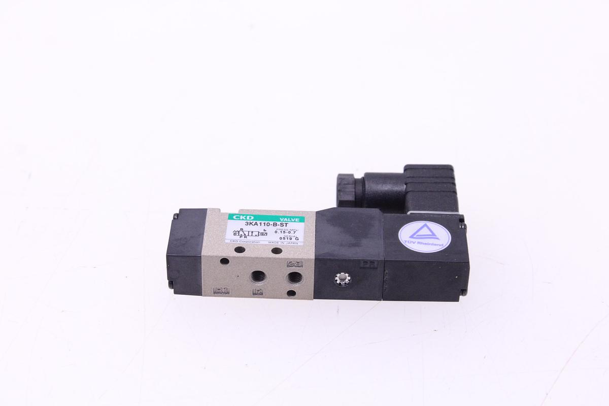 Usado Electroválvula CKD 3KA119-M5-B-AC24V-ST