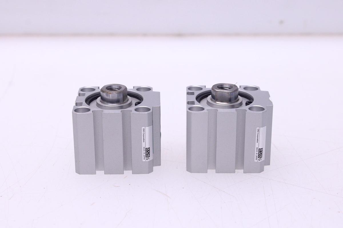 Usado Cilindro Neumático CKD SSD-L-32GN-5