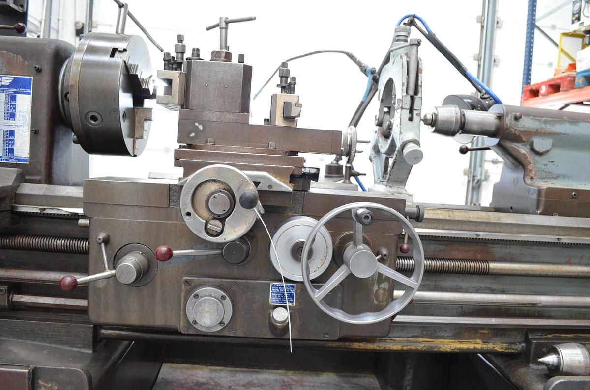 Usado Torno Amutio HB 575 - 1.000mm e.p