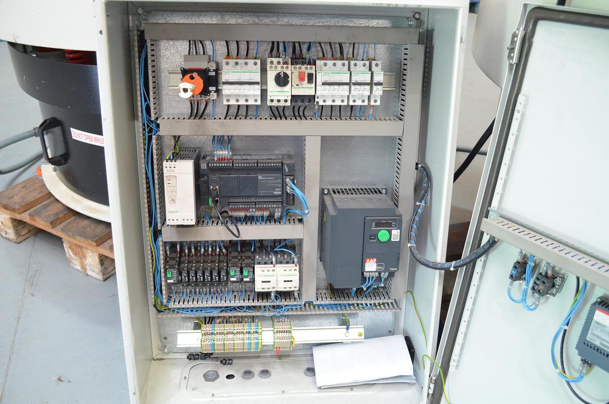 Usado Bombo vibradores ERBA EVK-350 y EVP-A 350