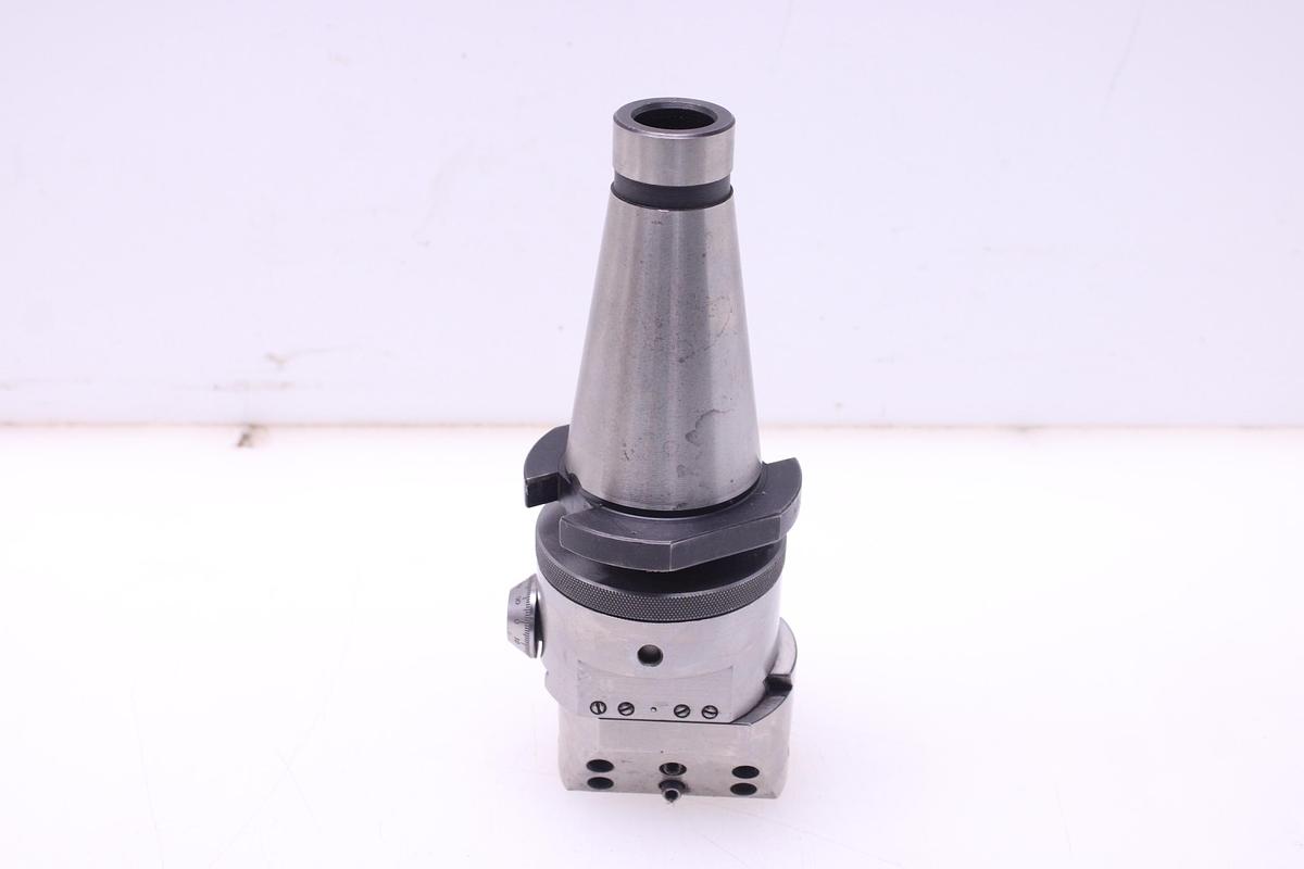 Usado Cabezal Mandrinador Cono ISO 50 CONIC