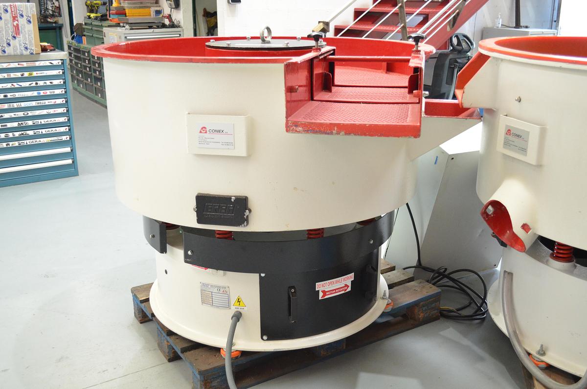 Usado Bombo vibradores ERBA EVK-350 y EVP-A 350